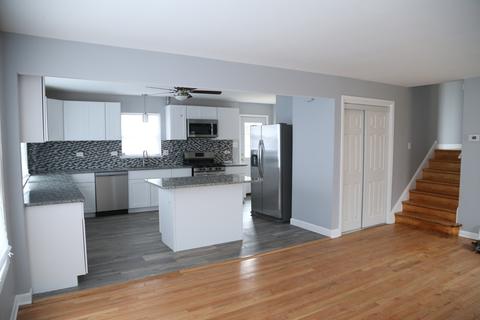 15234 Evers St, Dolton, IL 60419 photo 2