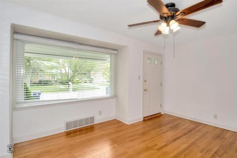 21207 Maple St, Matteson, IL 60443 photo 5