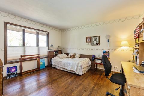 235 N Lyle Ave N, Elgin, IL 60123 photo 5