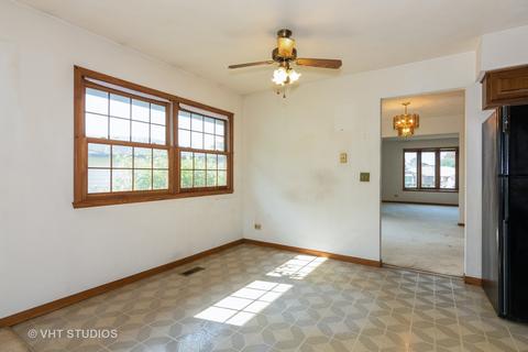 1163 Foxboro Ct, Bartlett, IL 60103 photo 8