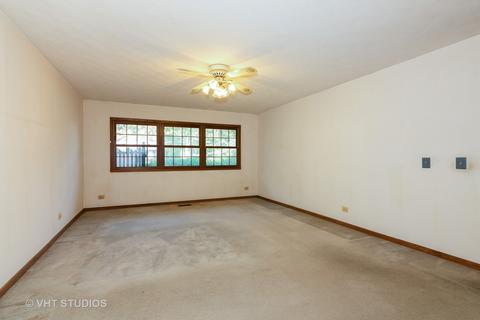 1163 Foxboro Ct, Bartlett, IL 60103 photo 12