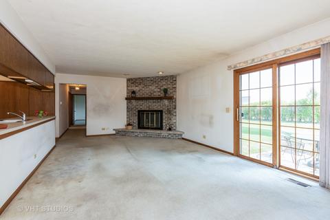 1163 Foxboro Ct, Bartlett, IL 60103 photo 10