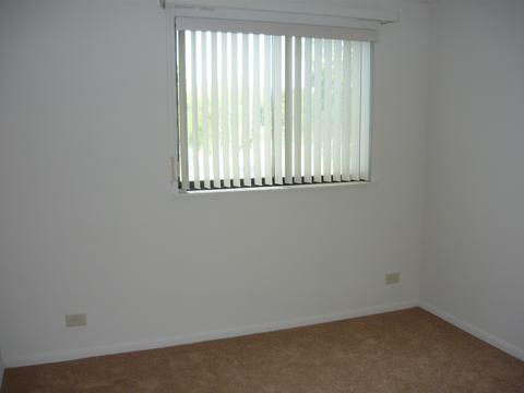 7 E Carriageway Dr #210, Hazel Crest, IL 60429 photo 8