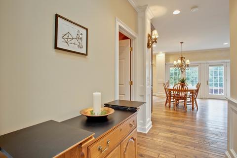 130 Lemans Dr, Wheeling, IL 60090 photo 3