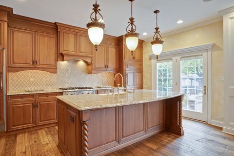 130 Lemans Dr, Wheeling, IL 60090 photo 5