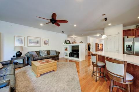 5900 Haverford Way, Hoffman Estates, IL 60192 photo 18