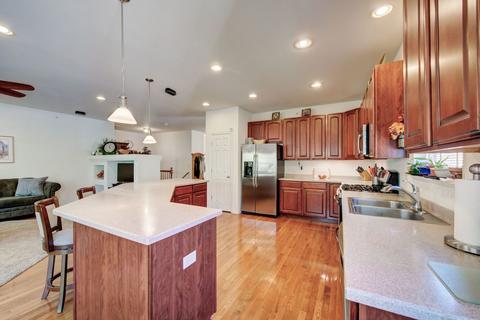 5900 Haverford Way, Hoffman Estates, IL 60192 photo 16