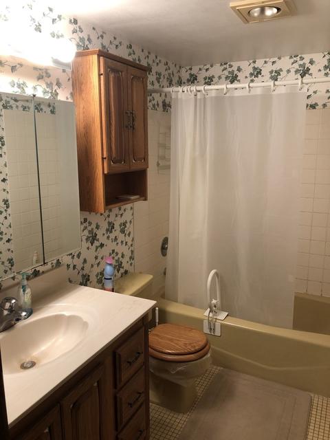 515 E High St, Morris, IL 60450 photo 6
