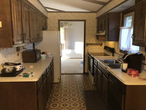 515 E High St, Morris, IL 60450 photo 4