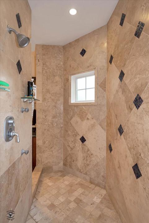 7722 Eleanor Pl, Willowbrook, IL 60527 photo 15