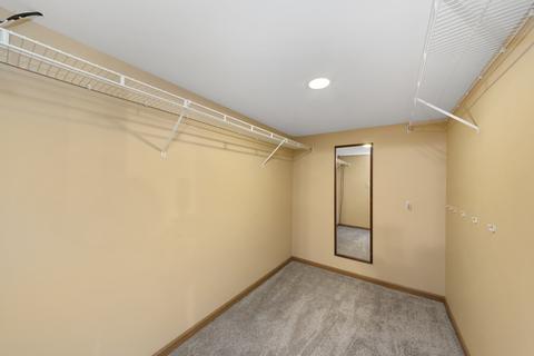505 N Worth Ave, Elgin, IL 60123 photo 22
