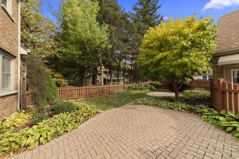 505 N Worth Ave, Elgin, IL 60123 photo 27
