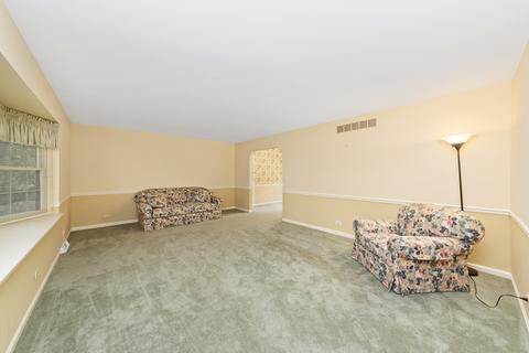 505 N Worth Ave, Elgin, IL 60123 photo 4