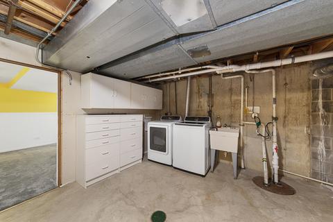 505 N Worth Ave, Elgin, IL 60123 photo 23