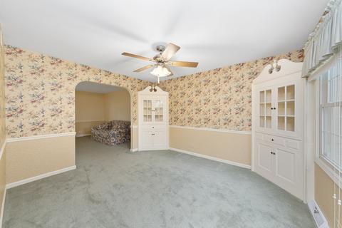 505 N Worth Ave, Elgin, IL 60123 photo 7