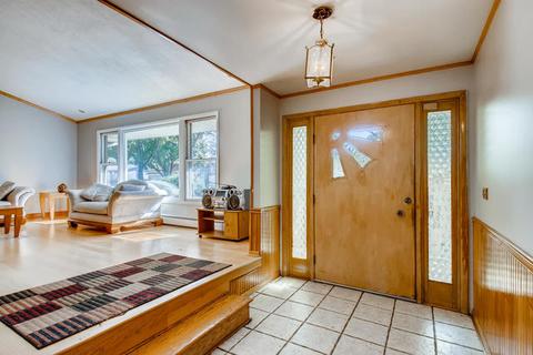 952 Rose Ln, Wheeling, IL 60090 photo 3