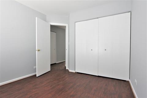 9423 Harrison St, Des Plaines, IL 60016 photo 8