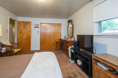 1953 E Locust St, Kankakee, IL 60901 photo 7