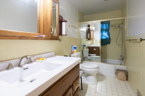 1953 E Locust St, Kankakee, IL 60901 photo 11