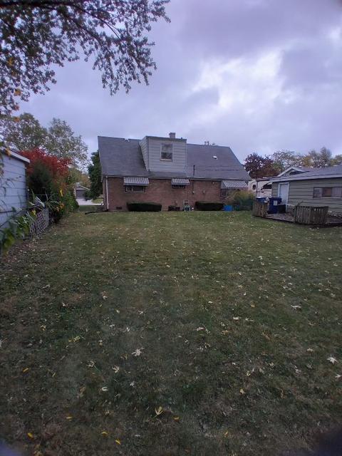 8936 Windsor Ln, Bridgeview, IL 60455 photo 22