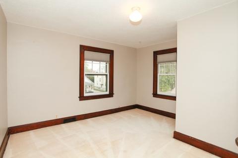 810 E Front St, Bloomington, IL 61701 photo 27