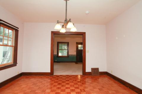 810 E Front St, Bloomington, IL 61701 photo 15