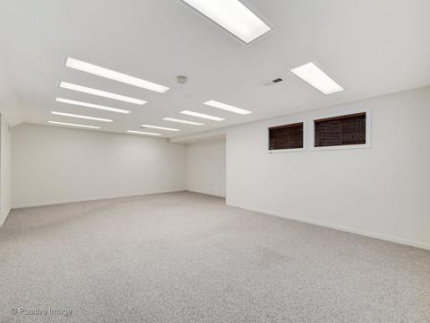 2111 Hallmark Ct, Wheaton, IL 60187 photo 23