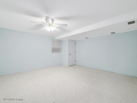 2111 Hallmark Ct, Wheaton, IL 60187 photo 21