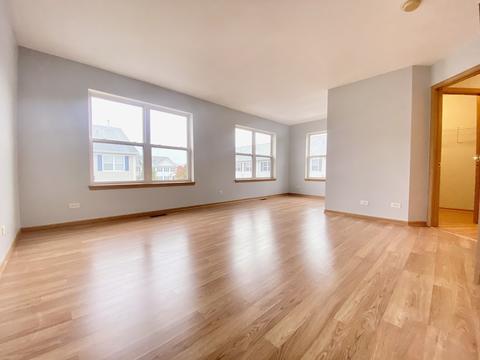 2259 Barrington Dr E, Aurora, IL 60503 photo 10