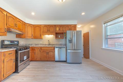 315 E 90th St, Chicago, IL 60619 photo 8