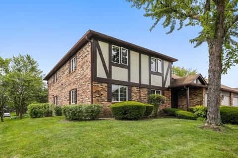 147 Stanhope Dr #B, Willowbrook, IL 60527 photo 17