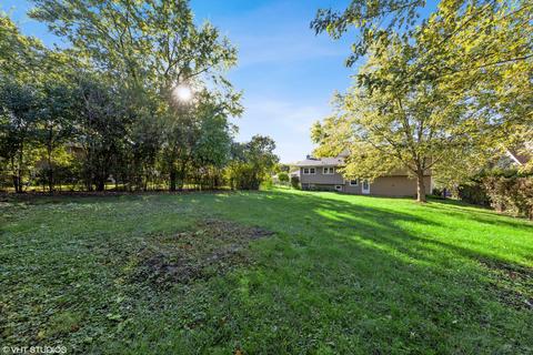 1503 Center Ave, Wheaton, IL 60189 photo 2