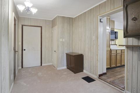 512 E Mulberry St, Bloomington, IL 61701 photo 13