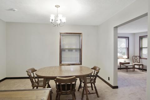 512 E Mulberry St, Bloomington, IL 61701 photo 7