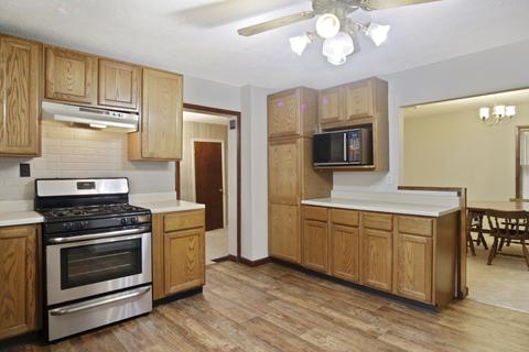 512 E Mulberry St, Bloomington, IL 61701 photo 11