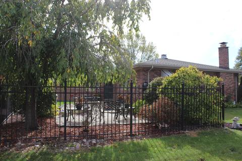 12815 E Playfield Dr, Crestwood, IL 60445 photo 6
