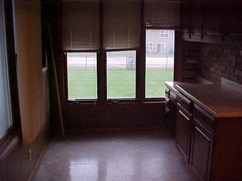 230 N Wooster St, Capron, IL 61012 photo 8