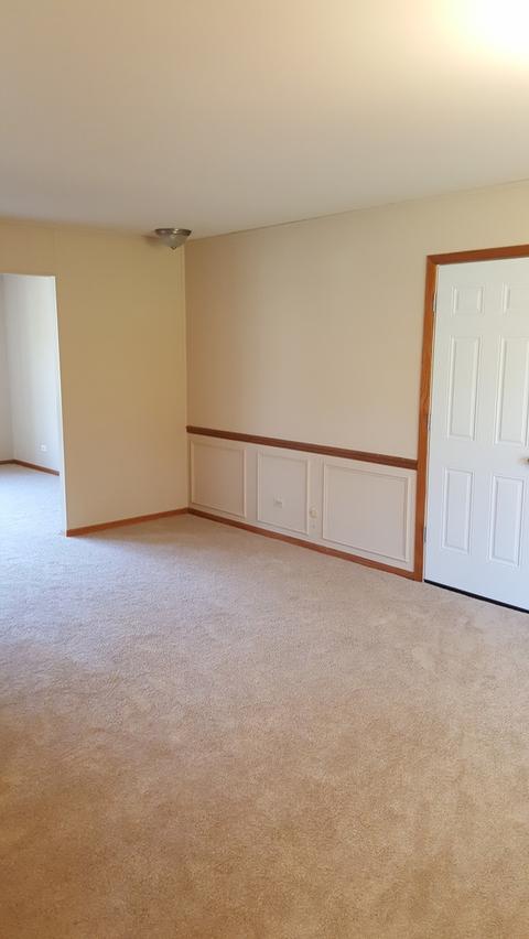 1060 Lancaster Ct, Hoffman Estates, IL 60169 photo 19