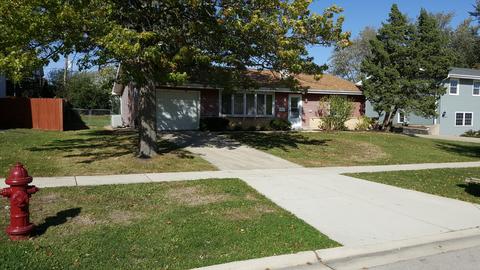 1060 Lancaster Ct, Hoffman Estates, IL 60169 photo 3