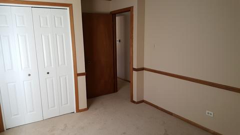 1060 Lancaster Ct, Hoffman Estates, IL 60169 photo 24