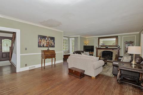 3718 Main St, Mchenry, IL 60050 photo 9