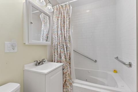 210 W Walnut Ave, Des Plaines, IL 60016 photo 12