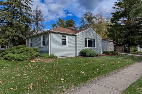 1803 Evergreen St, Wheaton, IL 60187 photo 2