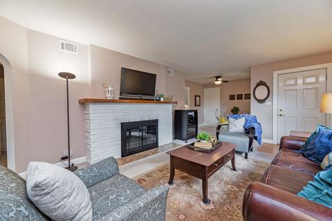 1803 Evergreen St, Wheaton, IL 60187 photo 6