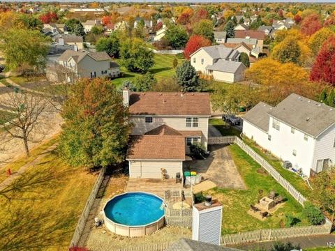 2060 Riverside Dr, Plainfield, IL 60586 photo 5