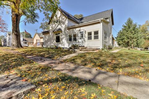 104 W Byron St, Sidney, IL 61877 photo 1
