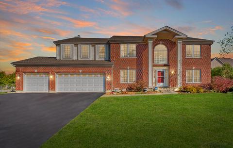 2 Canyon Ct, Algonquin, IL 60102 photo 1