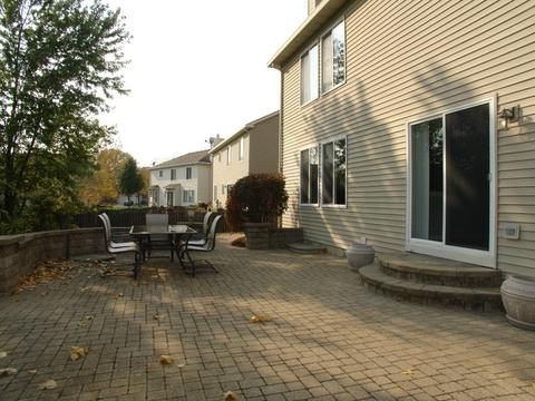 264 Berkeley Dr, Bolingbrook, IL 60440 photo 5