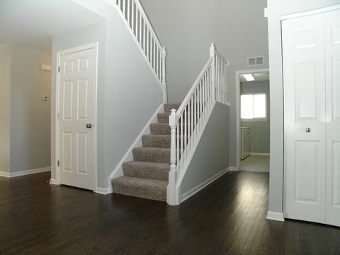264 Berkeley Dr, Bolingbrook, IL 60440 photo 8