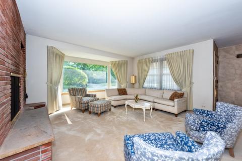 1000 Barton Ct, Glenview, IL 60025 photo 8